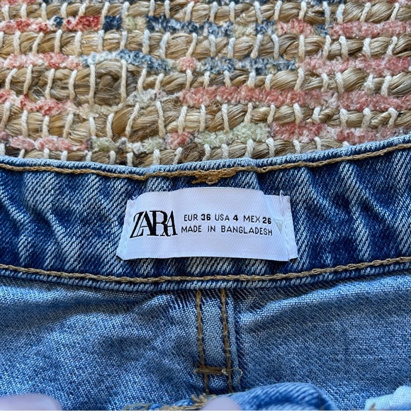 Zara High Rise Shorts - Picture 4 of 9
